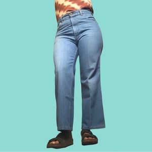 70s Vintage Levi’s Movin On Jeans